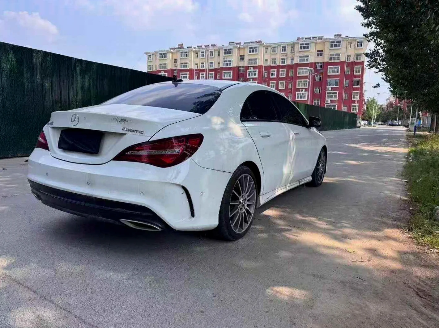 奔驰A 后面外观三