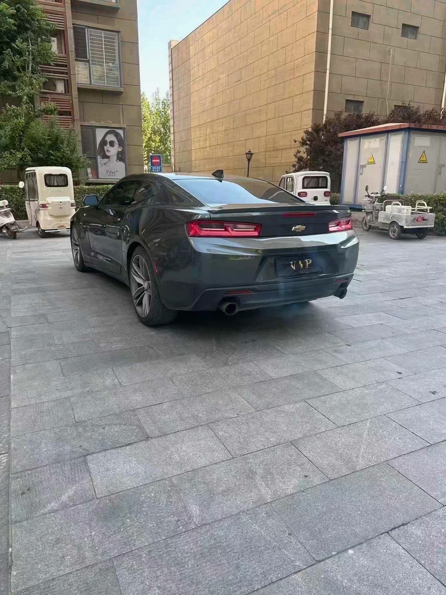 雪佛兰科迈罗 内饰后排