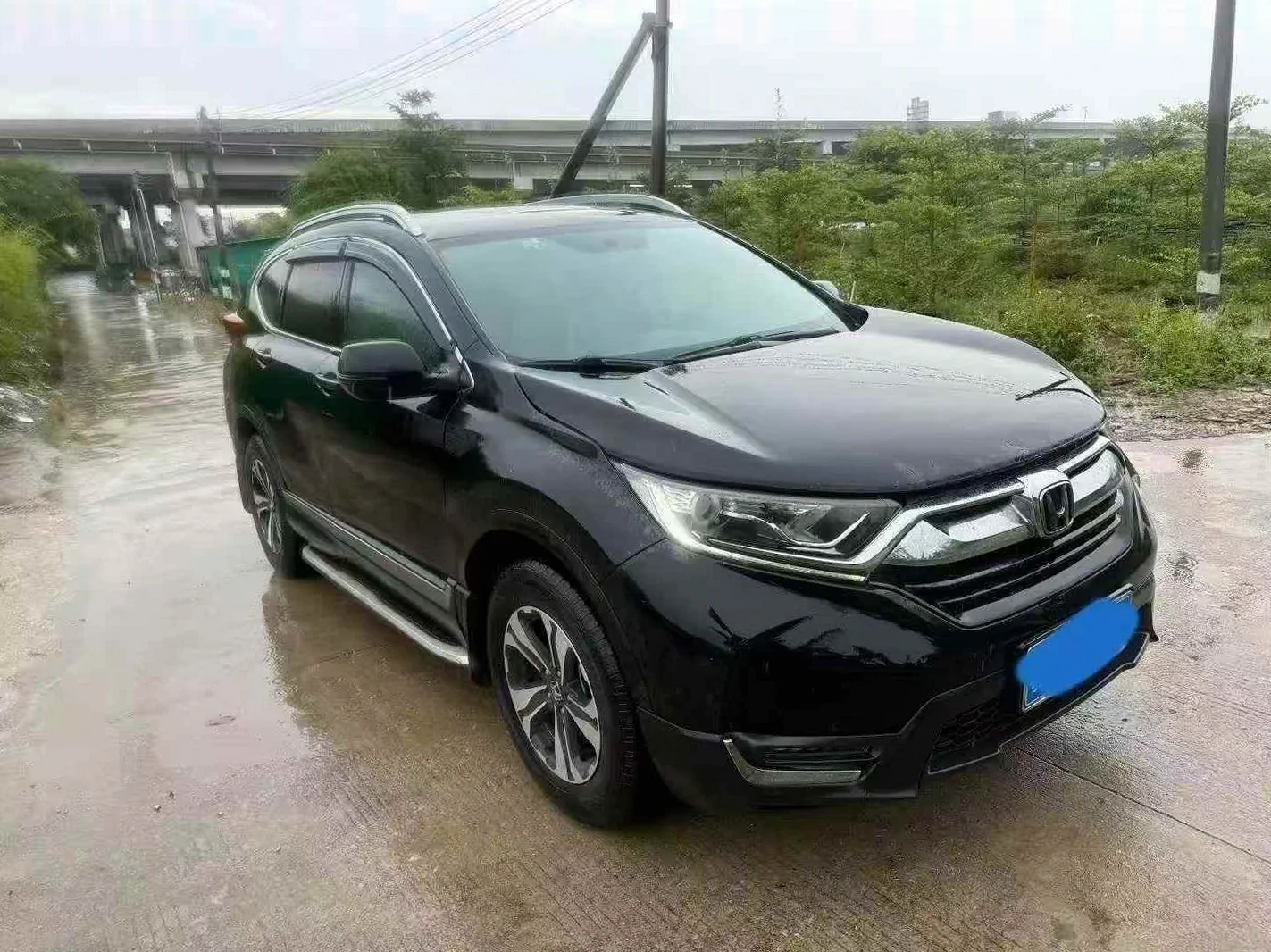 本田CRV 正面外观二