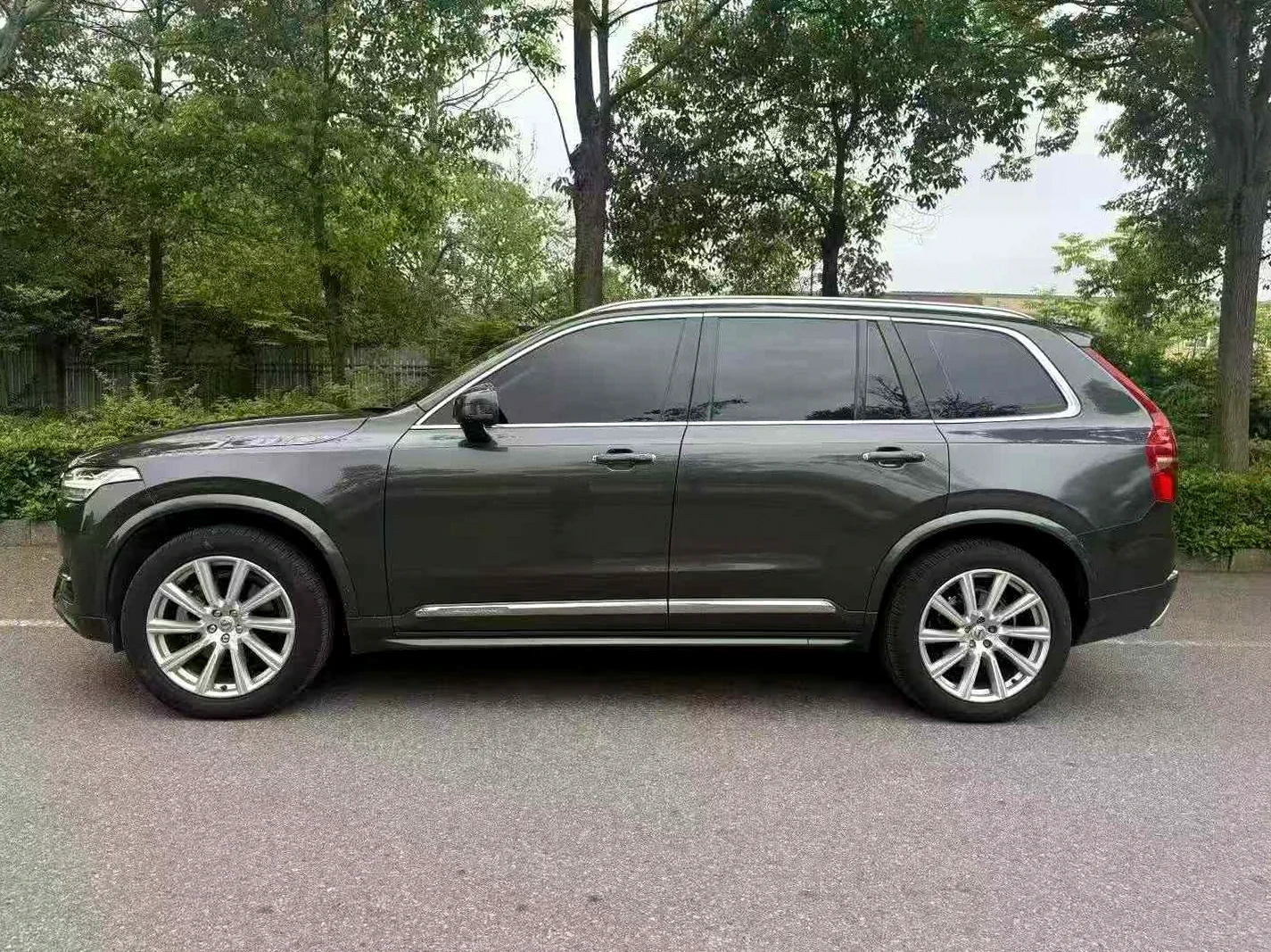 沃尔沃XC90 后面外观一