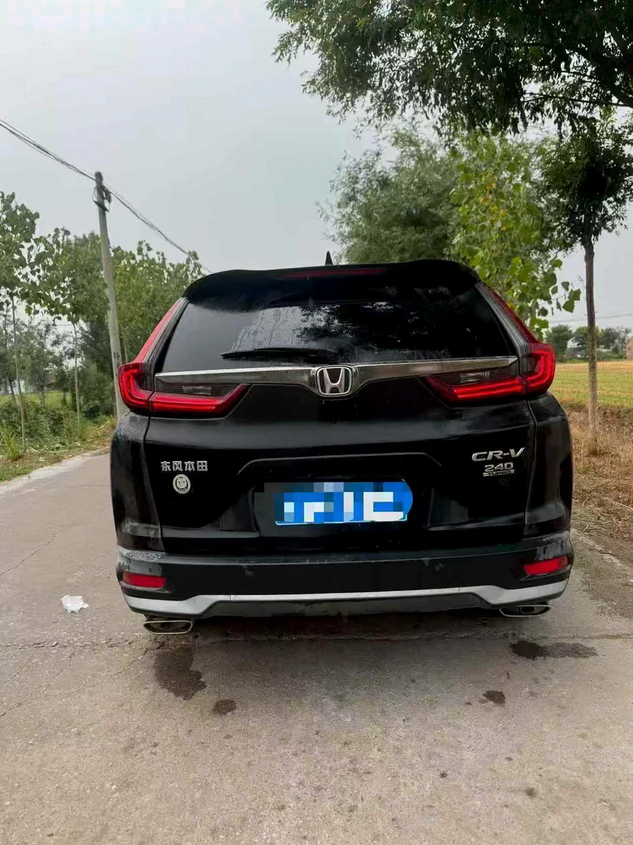 本田CRV 后面外观一