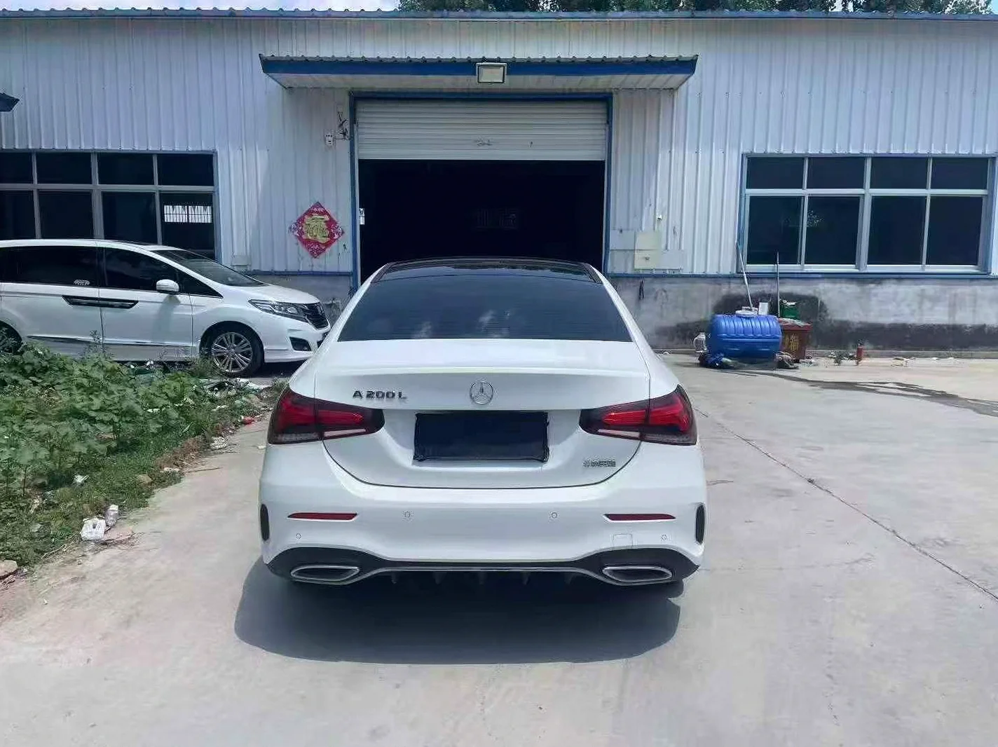 奔驰A 正面外观二