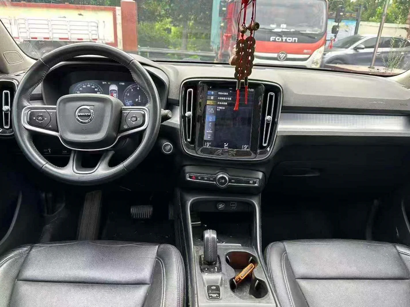 沃尔沃XC40 驾驶室
