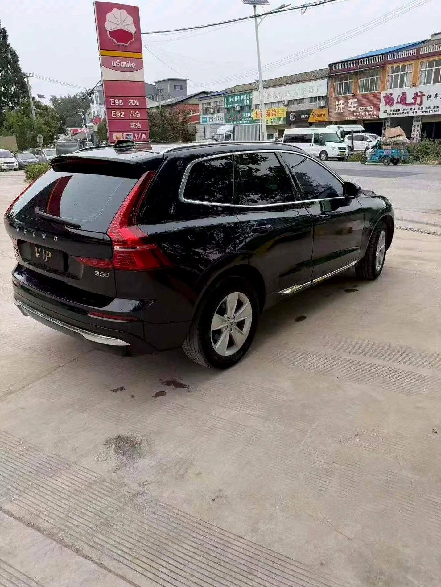 沃尔沃XC60 后面外观一