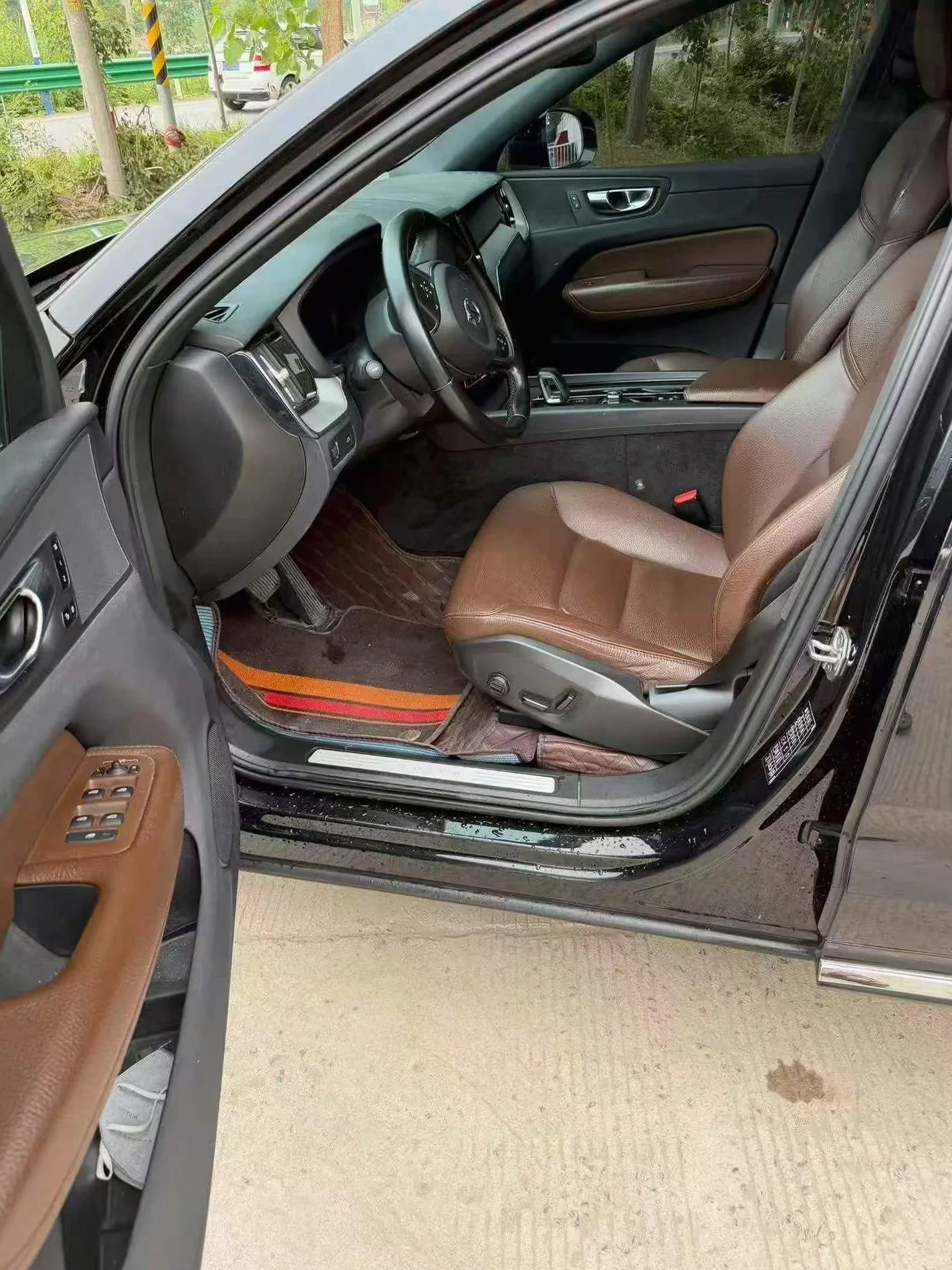 沃尔沃XC60 后面外观二