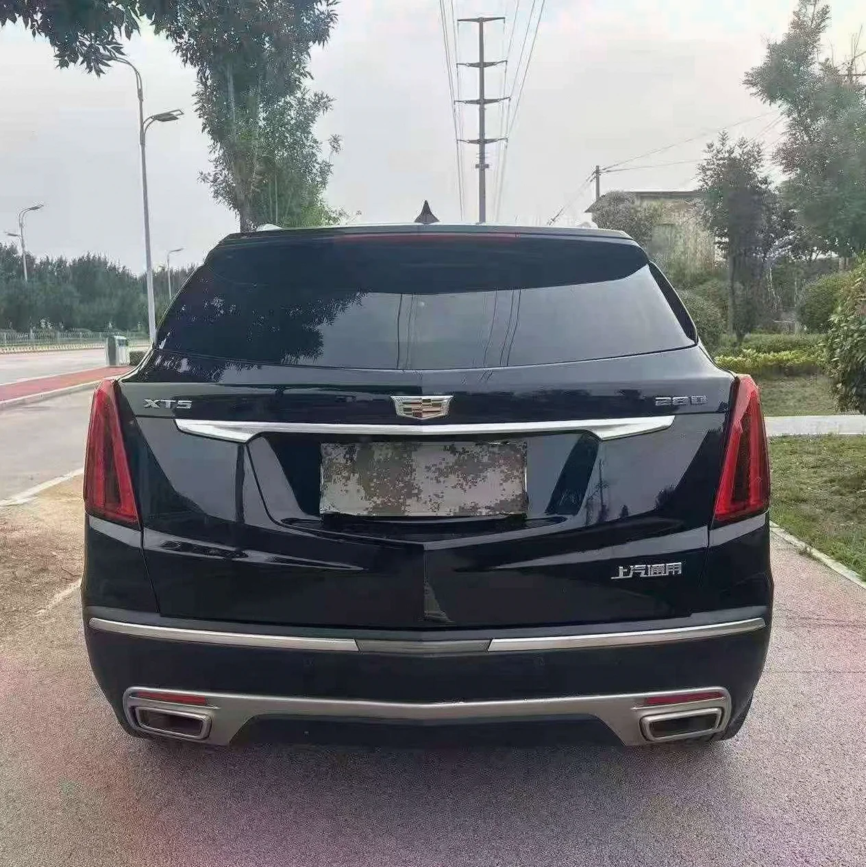 凯迪拉克XT5 后面外观二