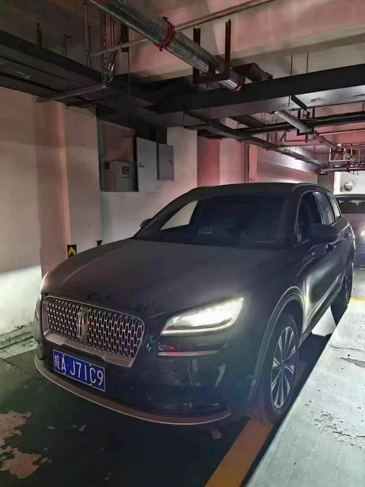 林肯冒险家 正面外观二