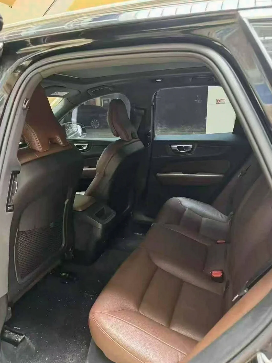 沃尔沃XC60 后面外观二