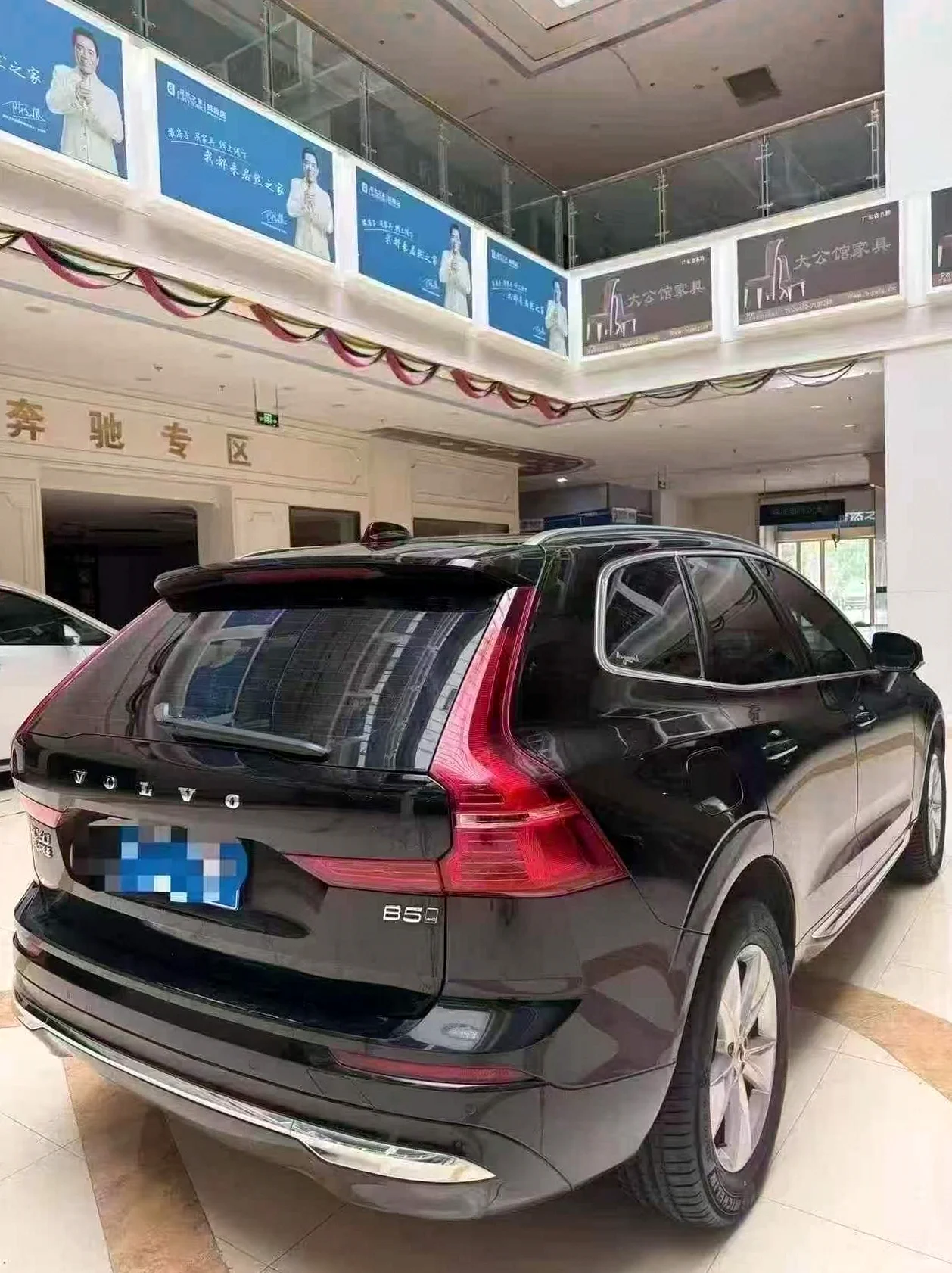 沃尔沃XC60 驾驶室