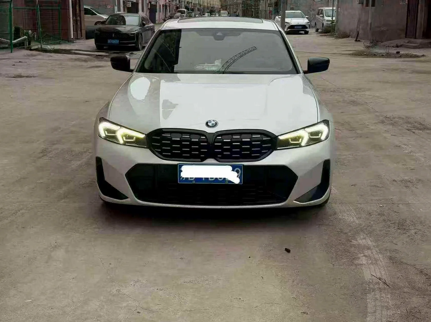 23年宝马325Li M运动耀夜套装