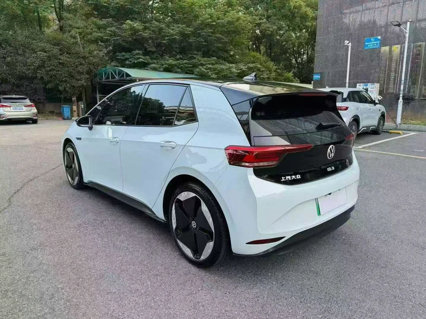 大众ID 后面外观三