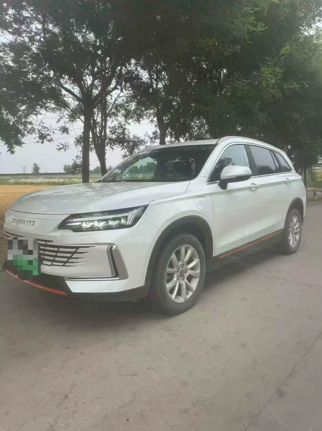 创维EV6 正面外观三