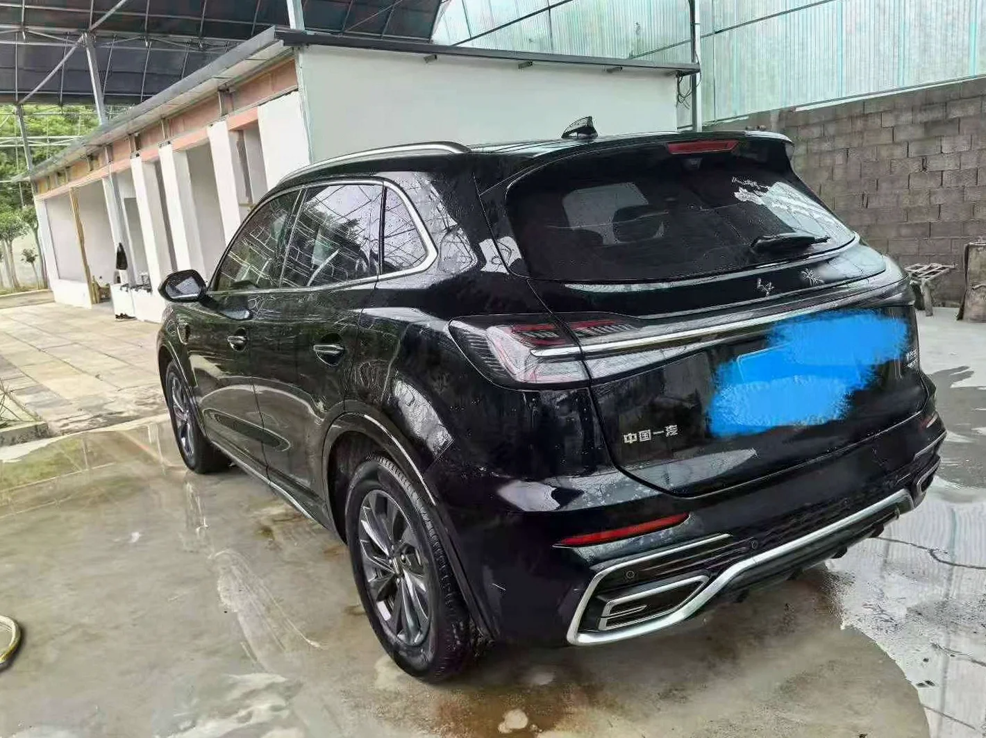 红旗HS5 驾驶室