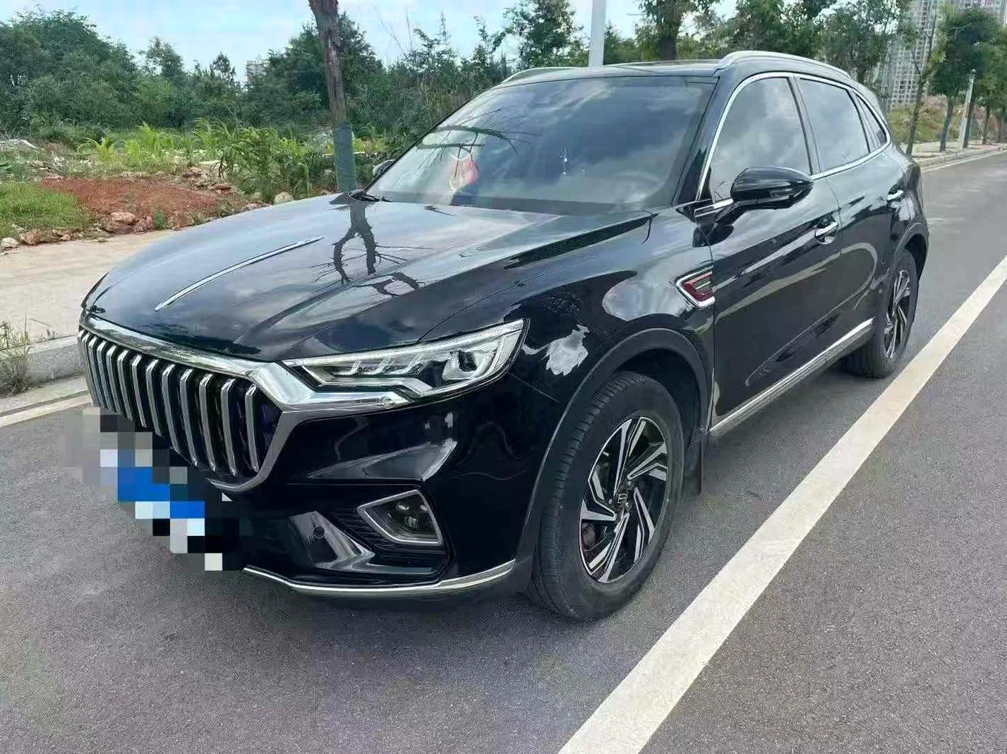 2023款 红旗HS5 2.0T 自动高配