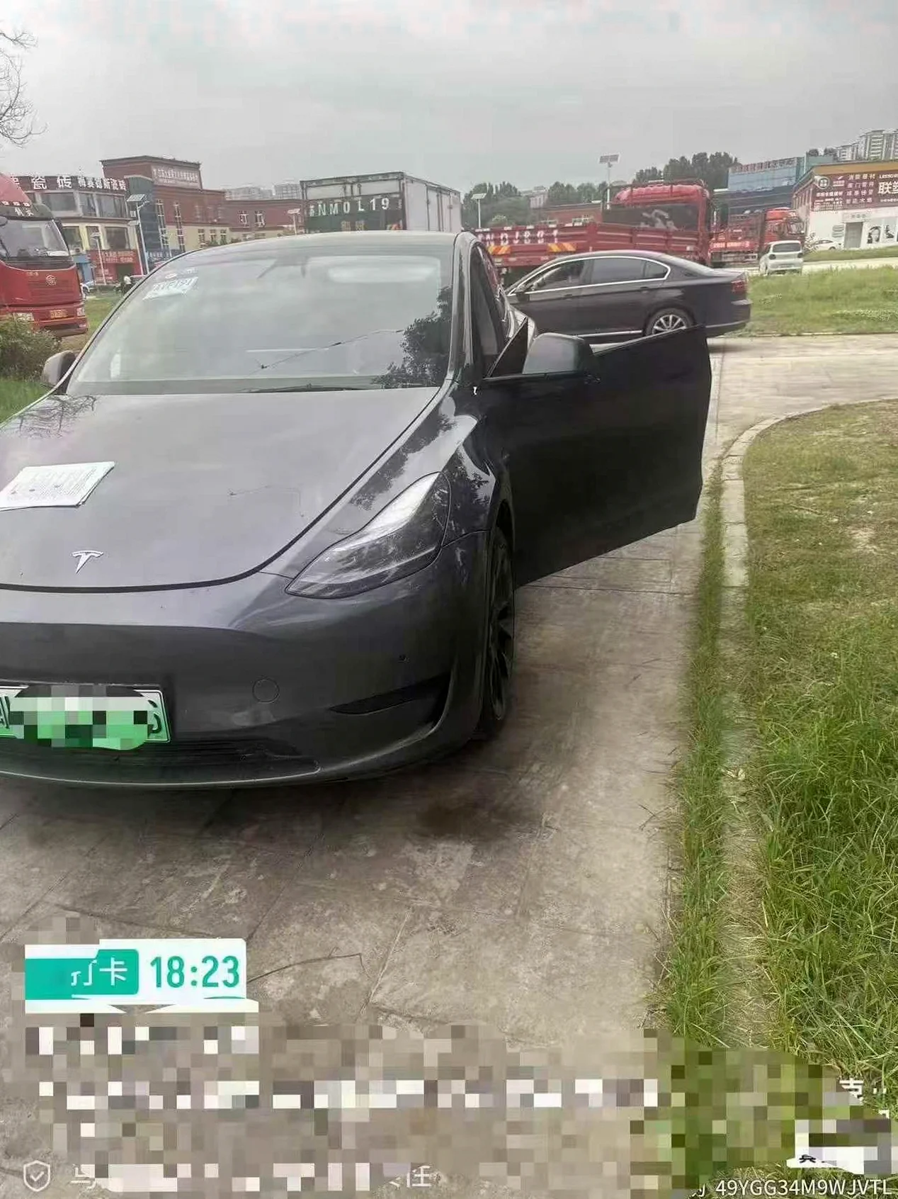 23年特斯拉Model Y