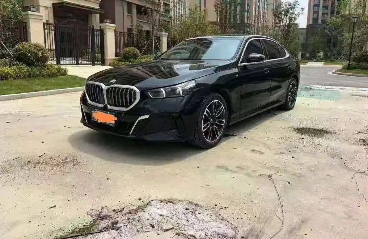 24年宝马530Li 豪华套装