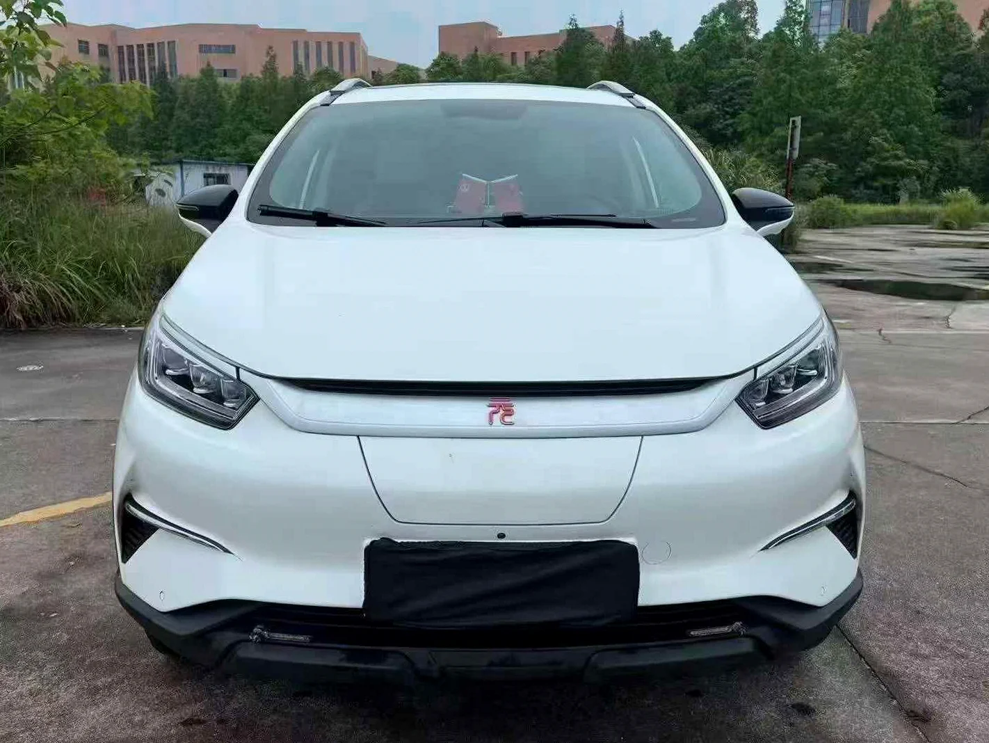 比亚迪元 正面外观二