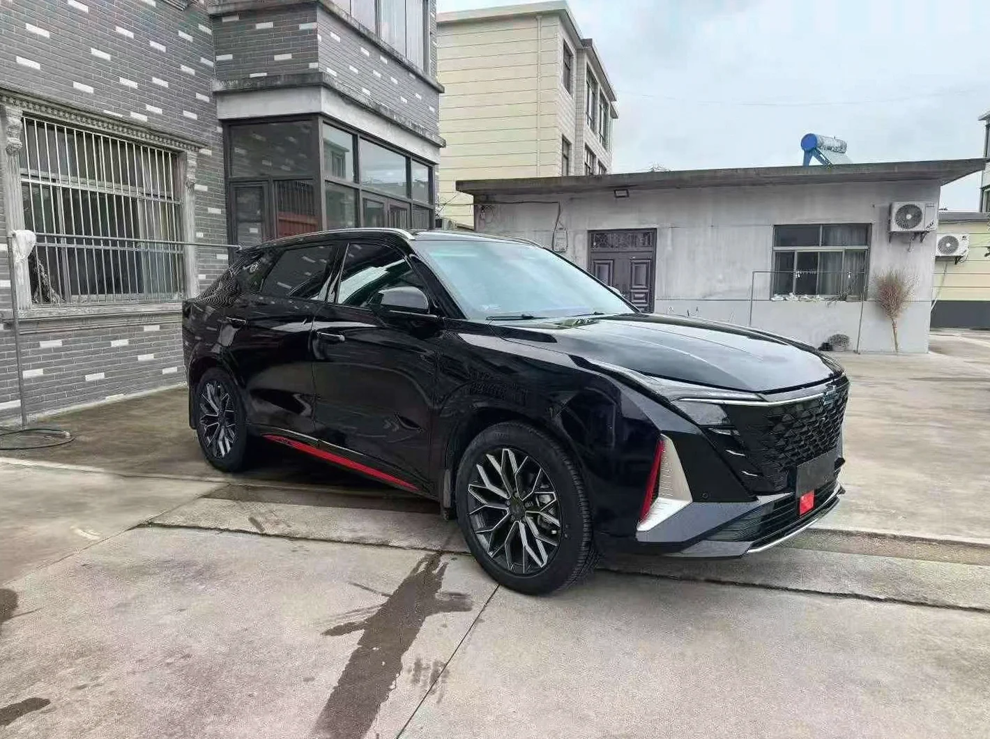 长安汽车欧尚 正面外观三