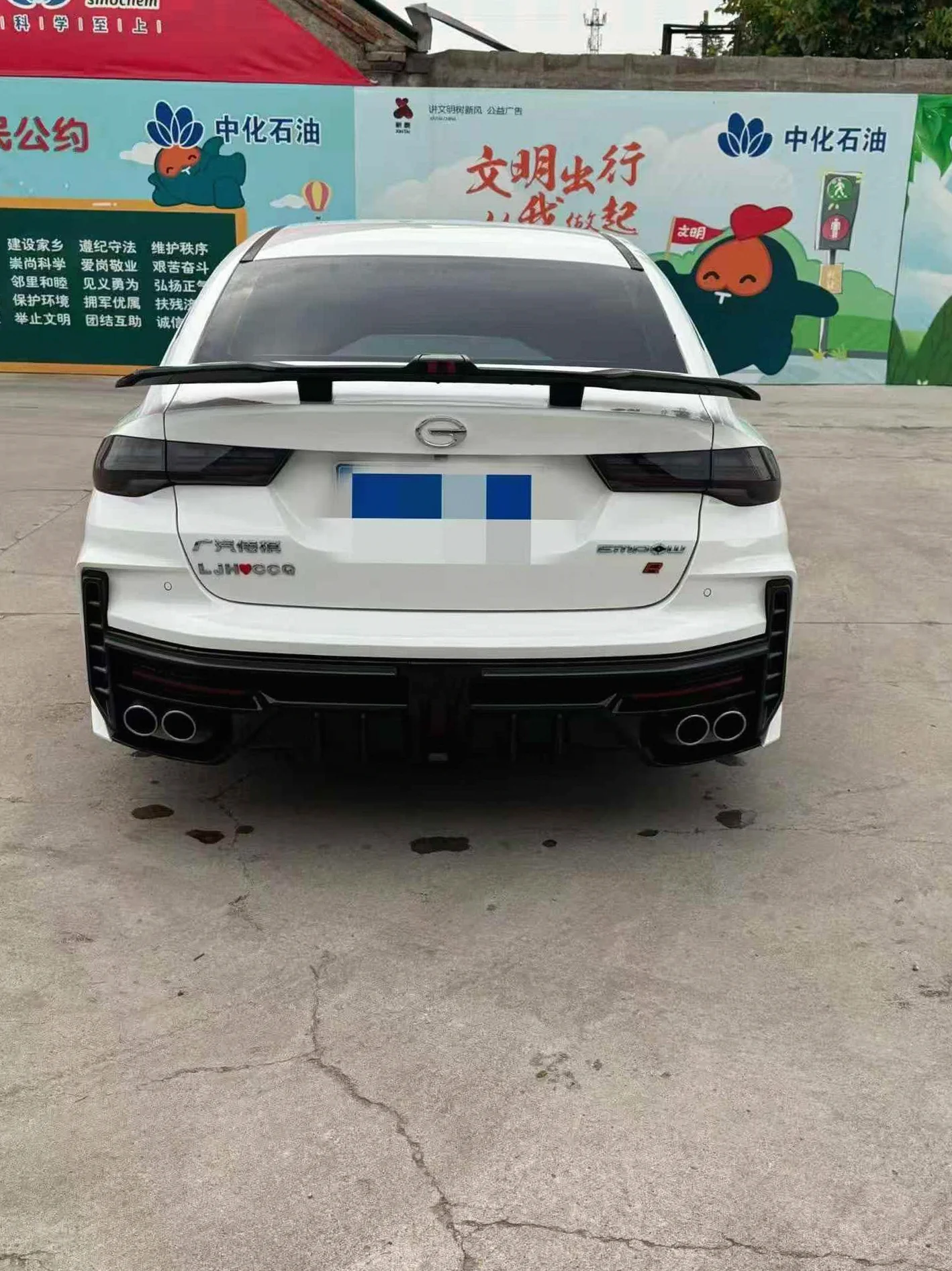 传祺影豹 内饰前排