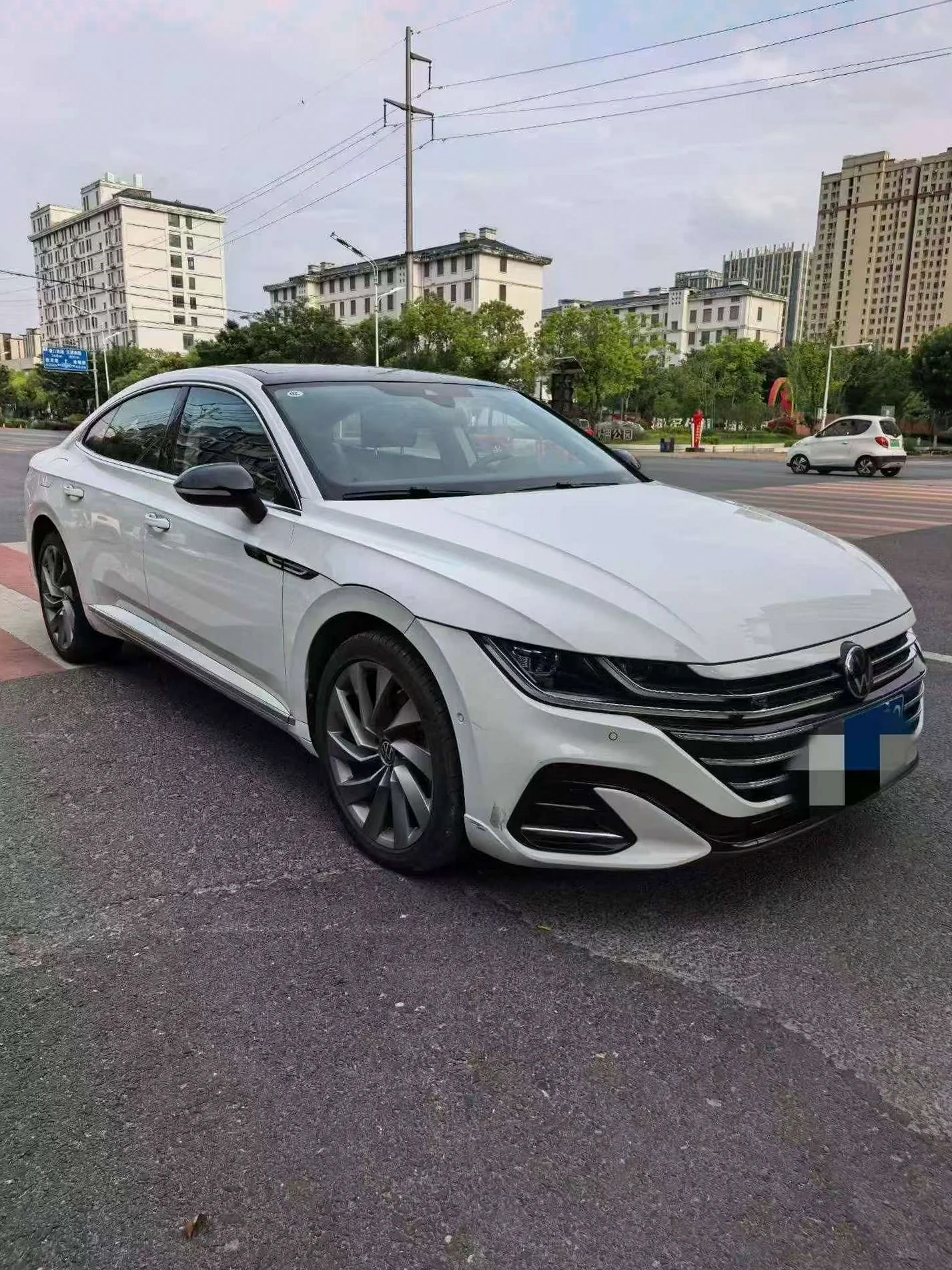 大众CC 正面外观三