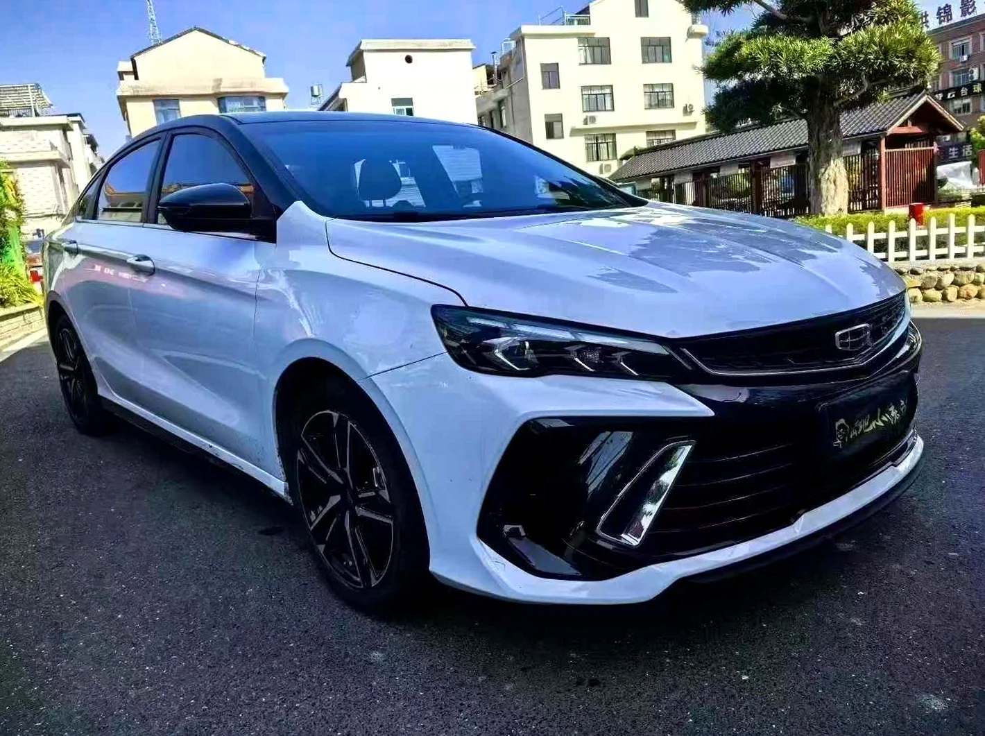 2024款吉利缤瑞COOL 1.5T DCT冠军版