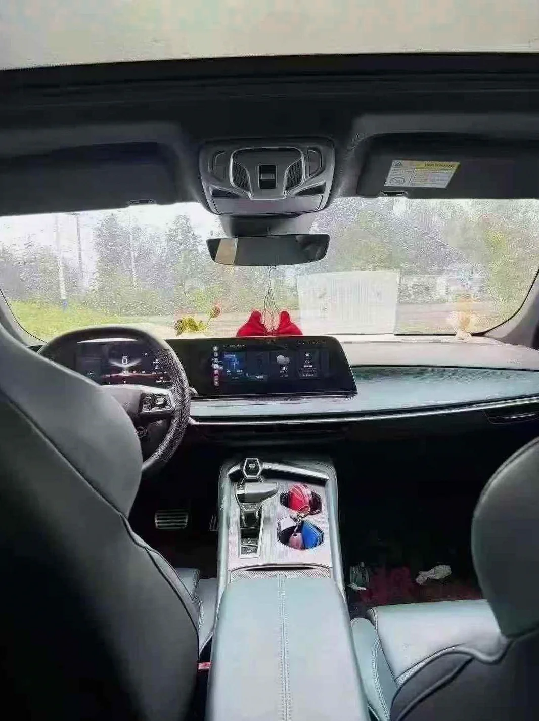 名爵7 内饰后排