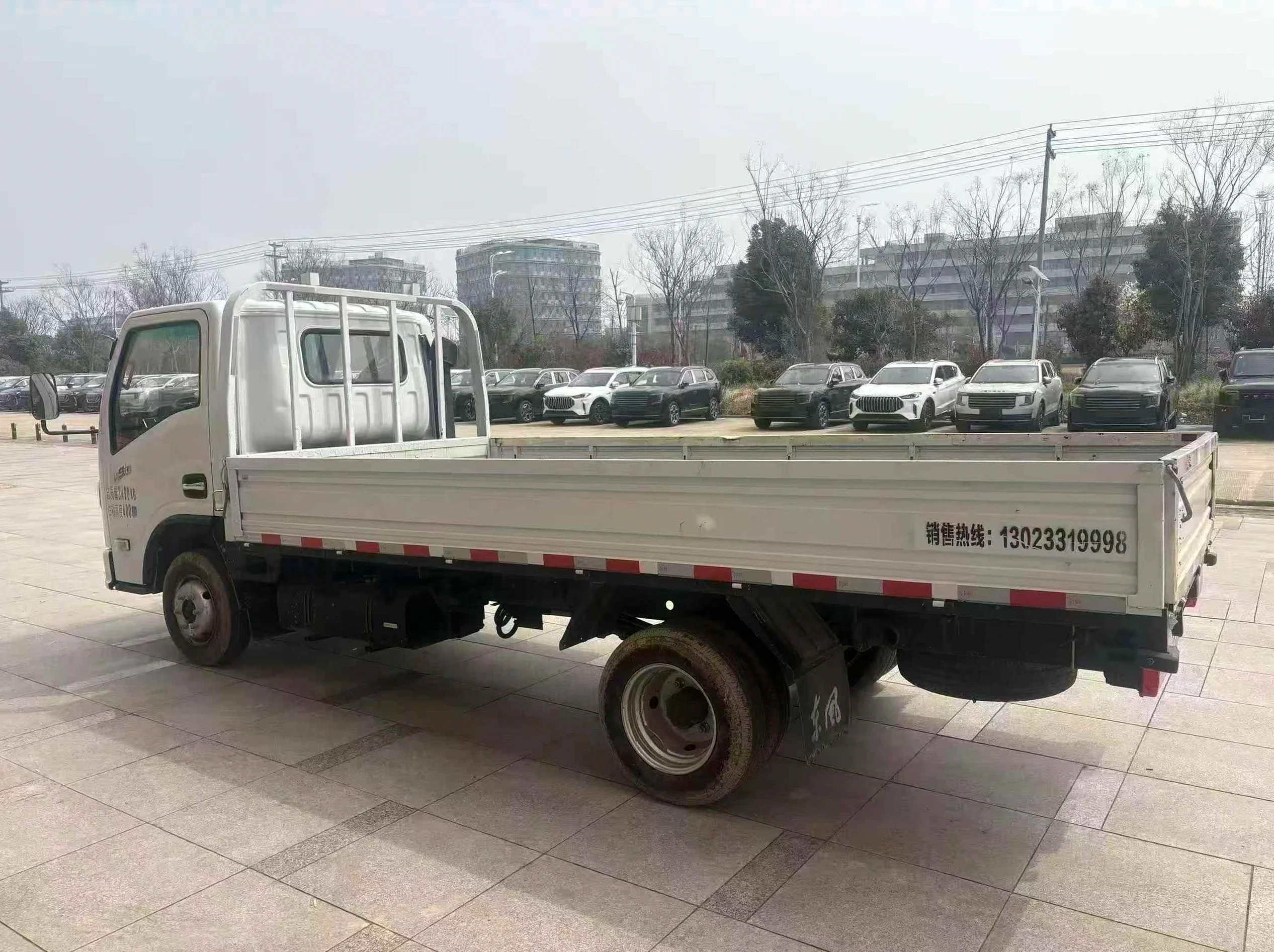 东风福瑞卡 后面外观二