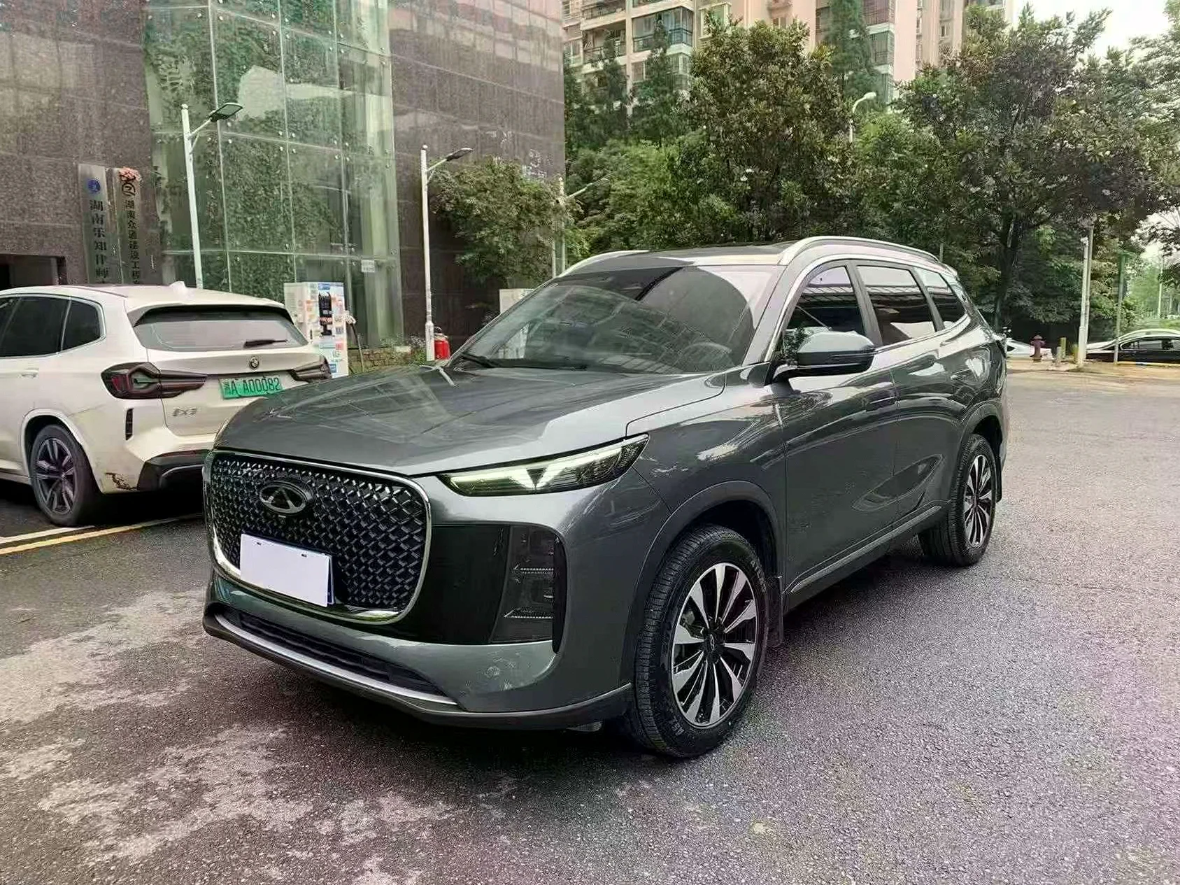 奇瑞瑞虎 正面外观二