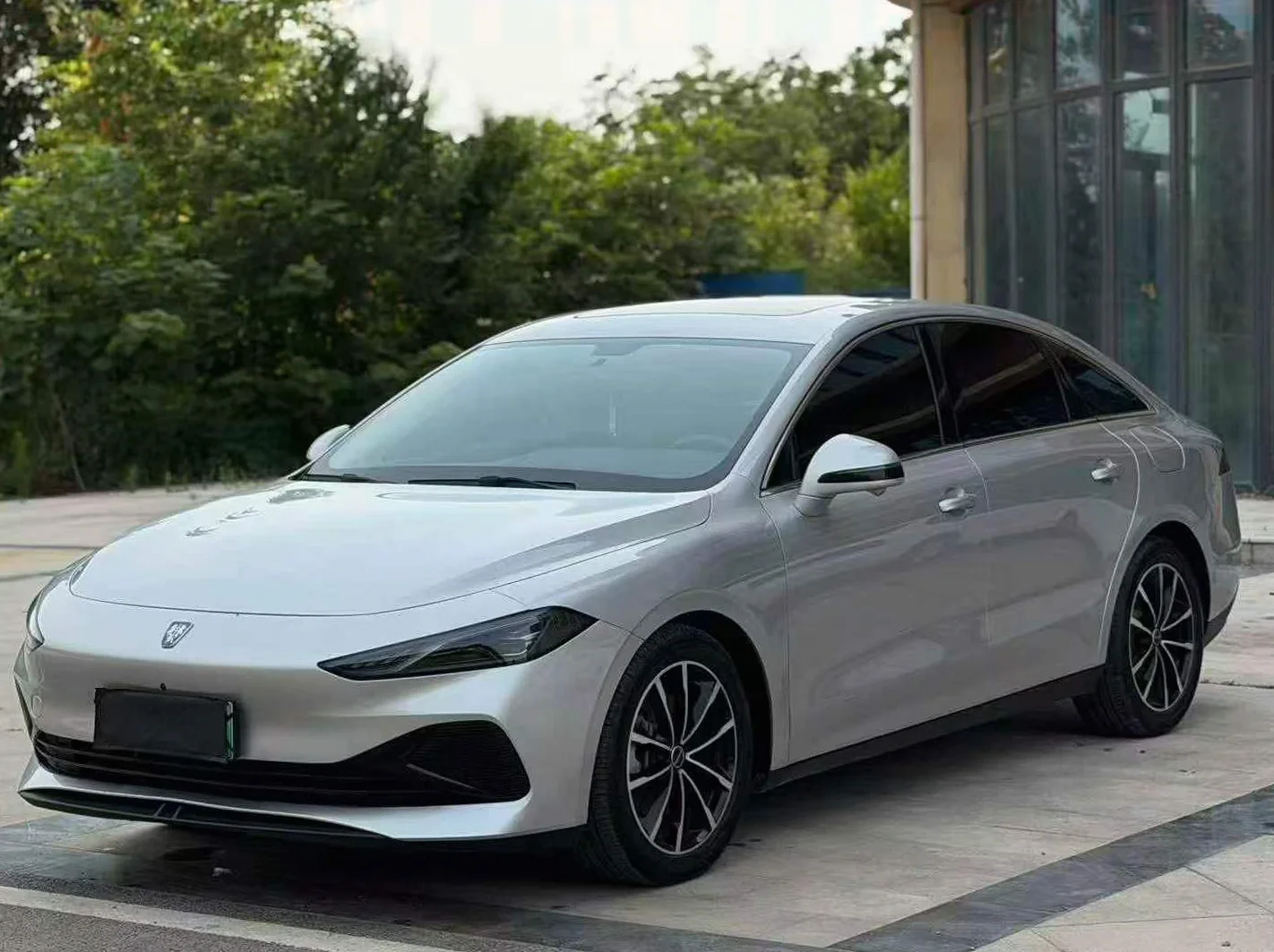 2025款荣威D7 1.5T油电混动