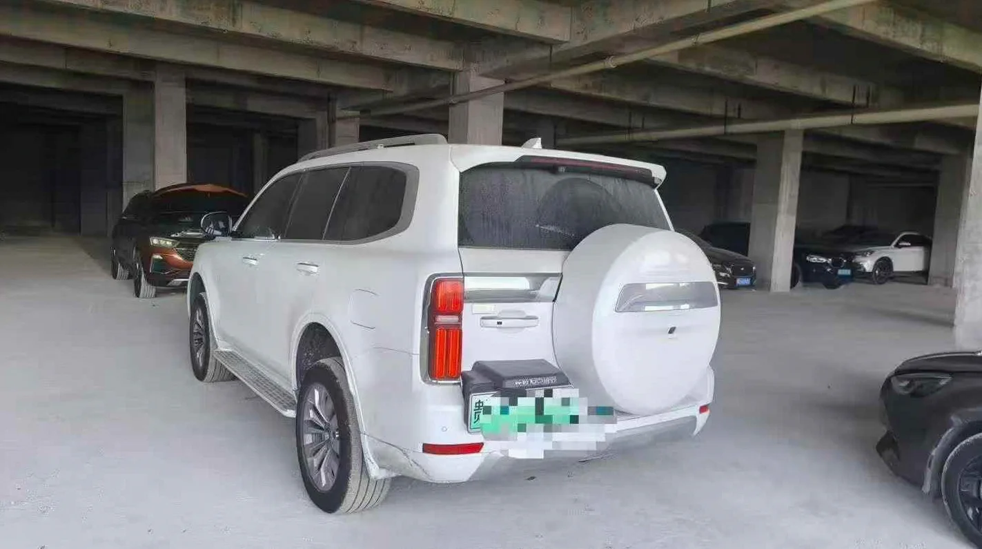 长城汽车坦克 后面外观一