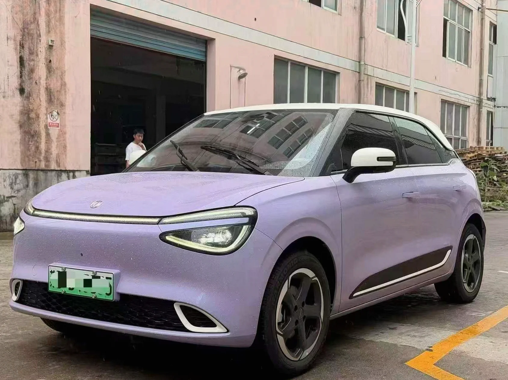 东风纳米 正面外观三