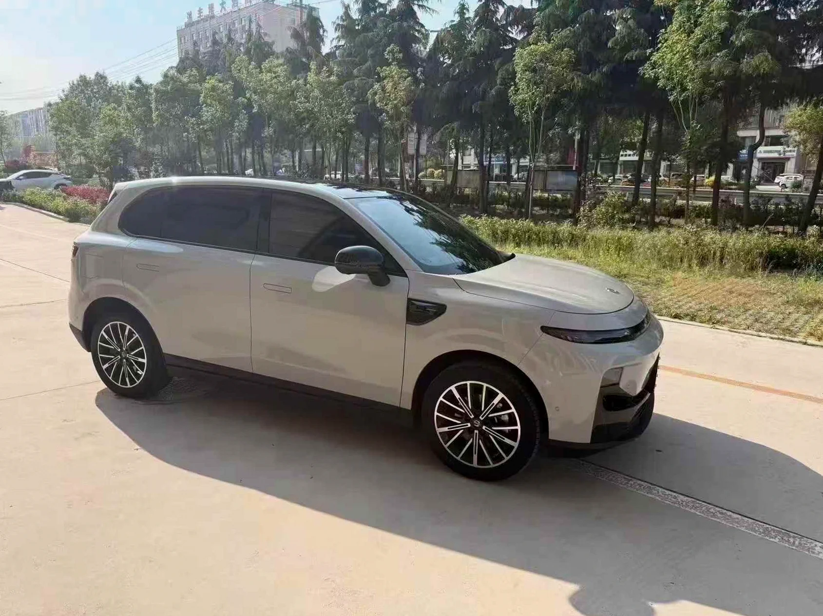 零跑汽车B10 后面外观三