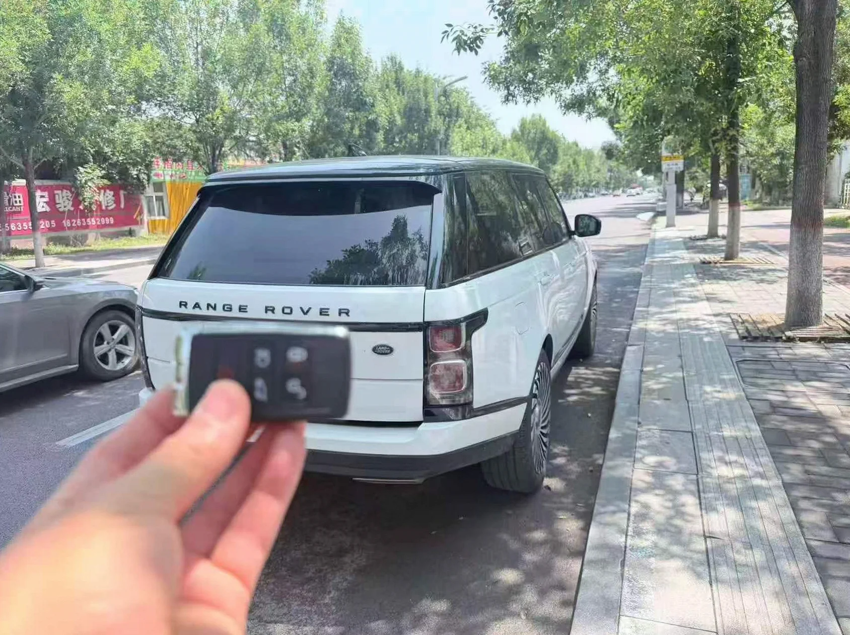 路虎揽胜 驾驶室