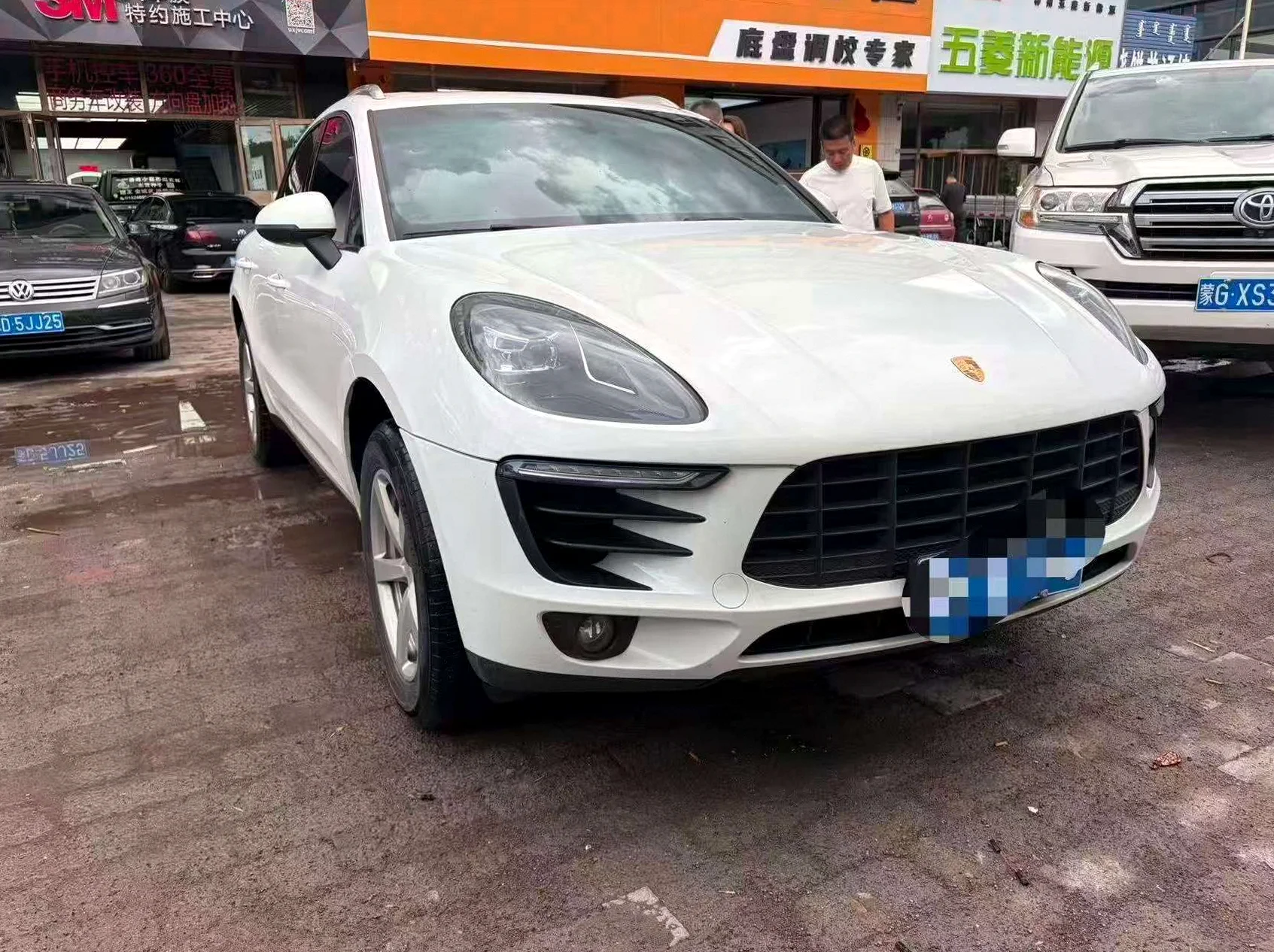 保时捷Macan 正面外观二