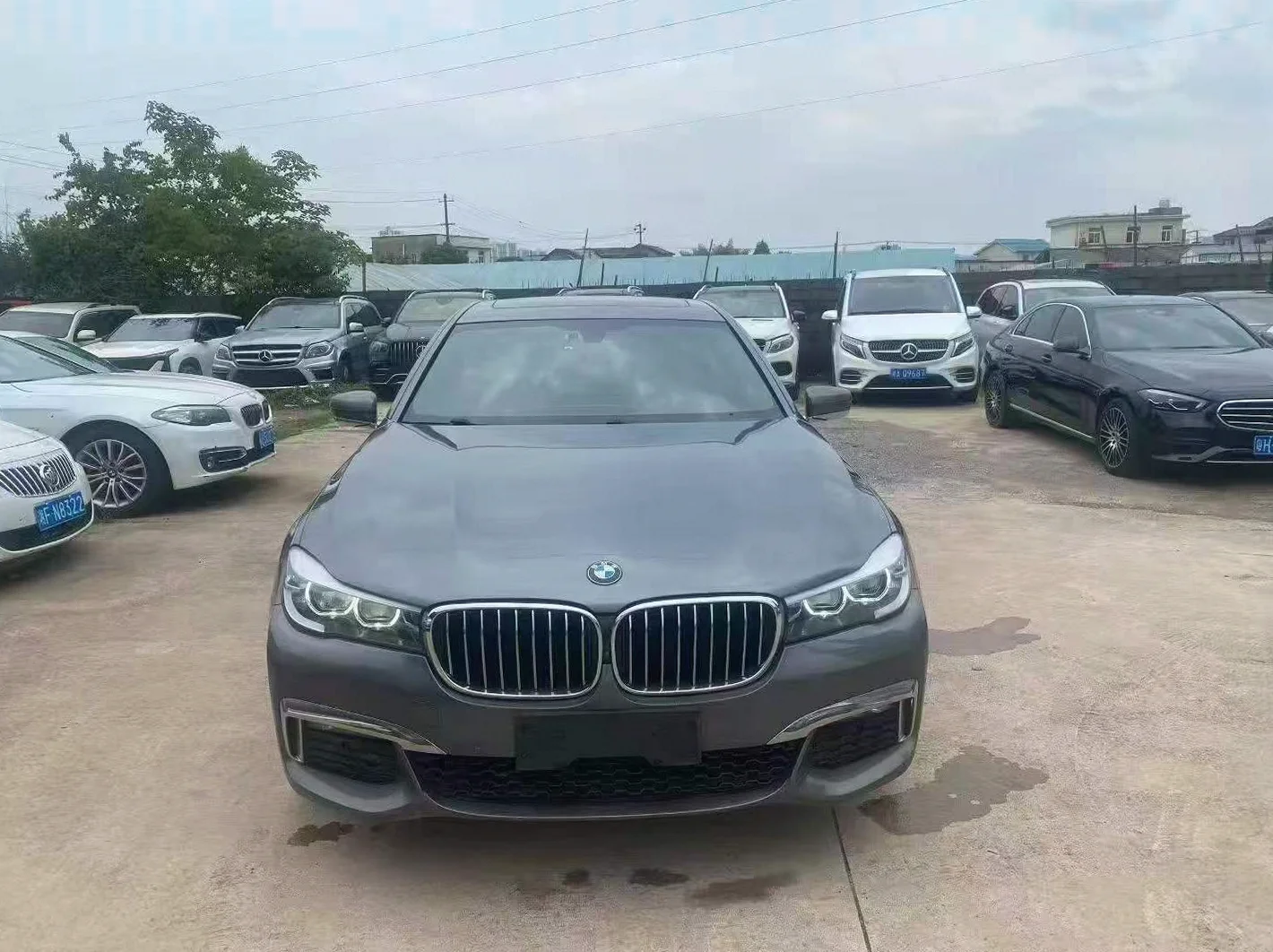 19年宝马730Li