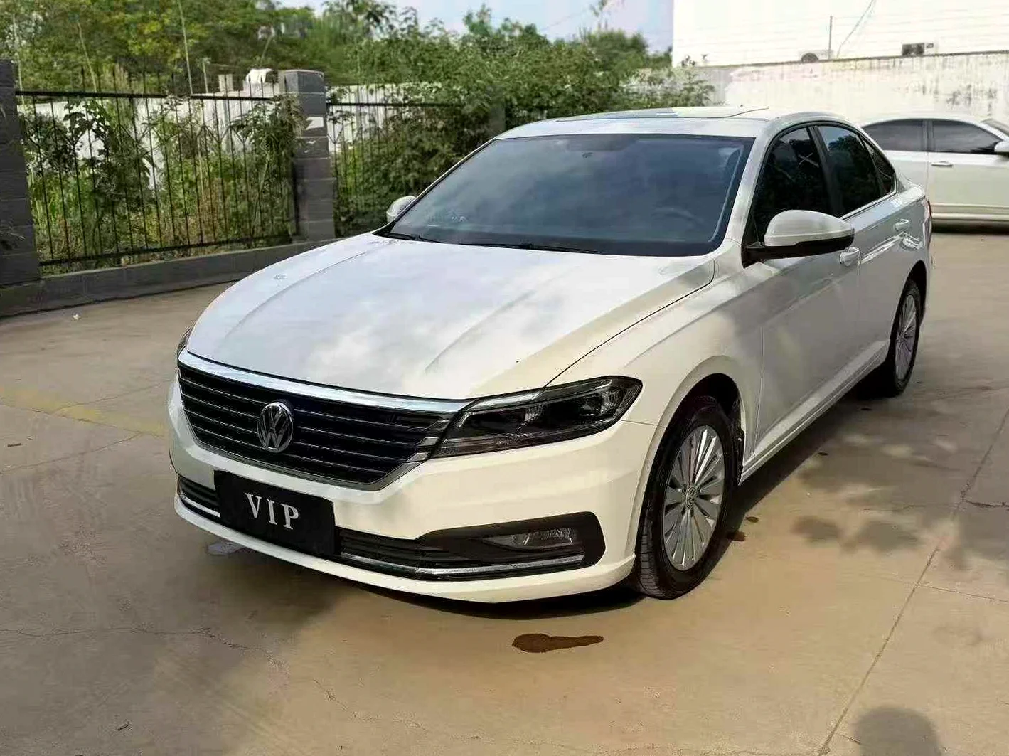 大众朗逸 后面外观二