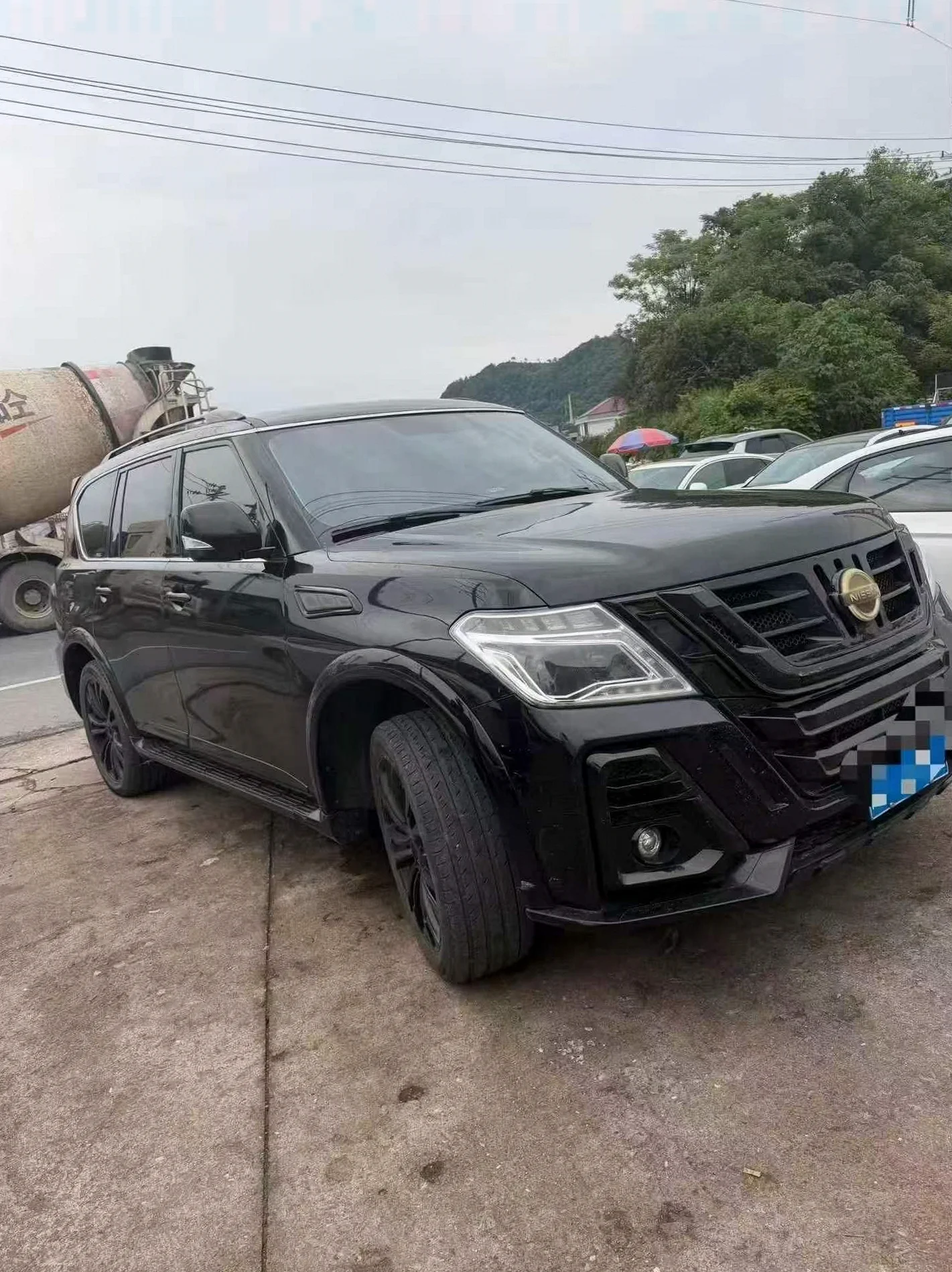 日产途乐 正面外观三