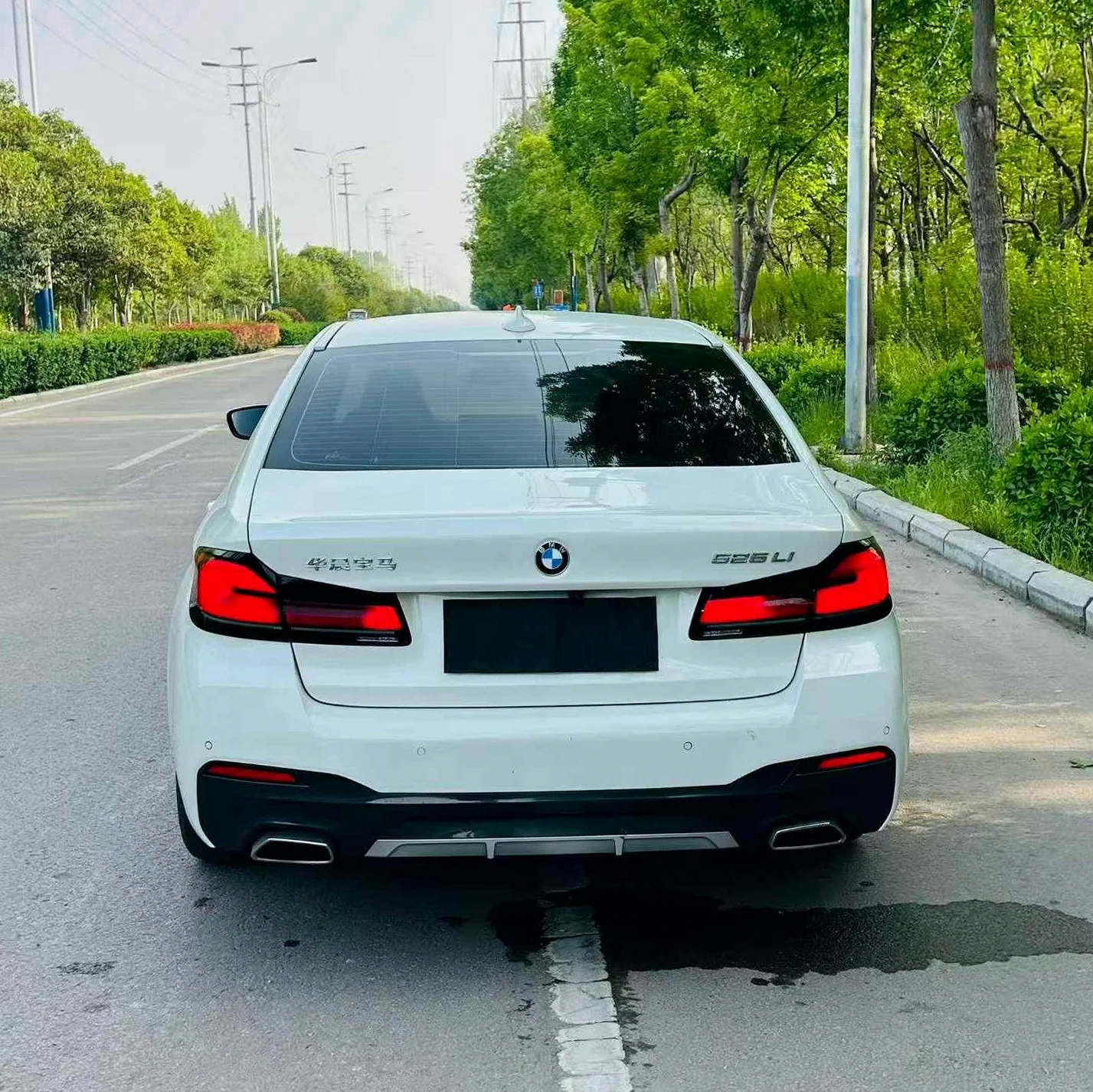 宝马5系 后面外观二