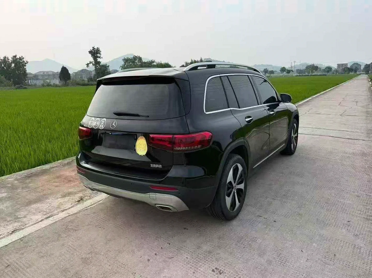 奔驰GLB 驾驶室