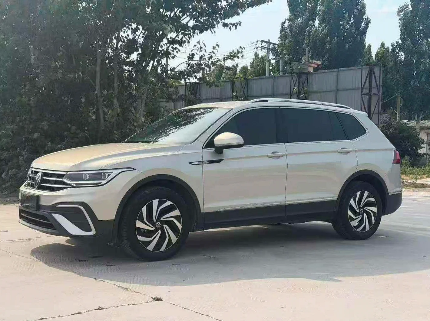 大众途观 正面外观三
