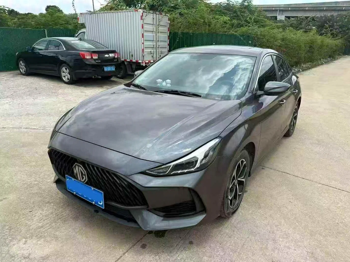 名爵5 后面外观三