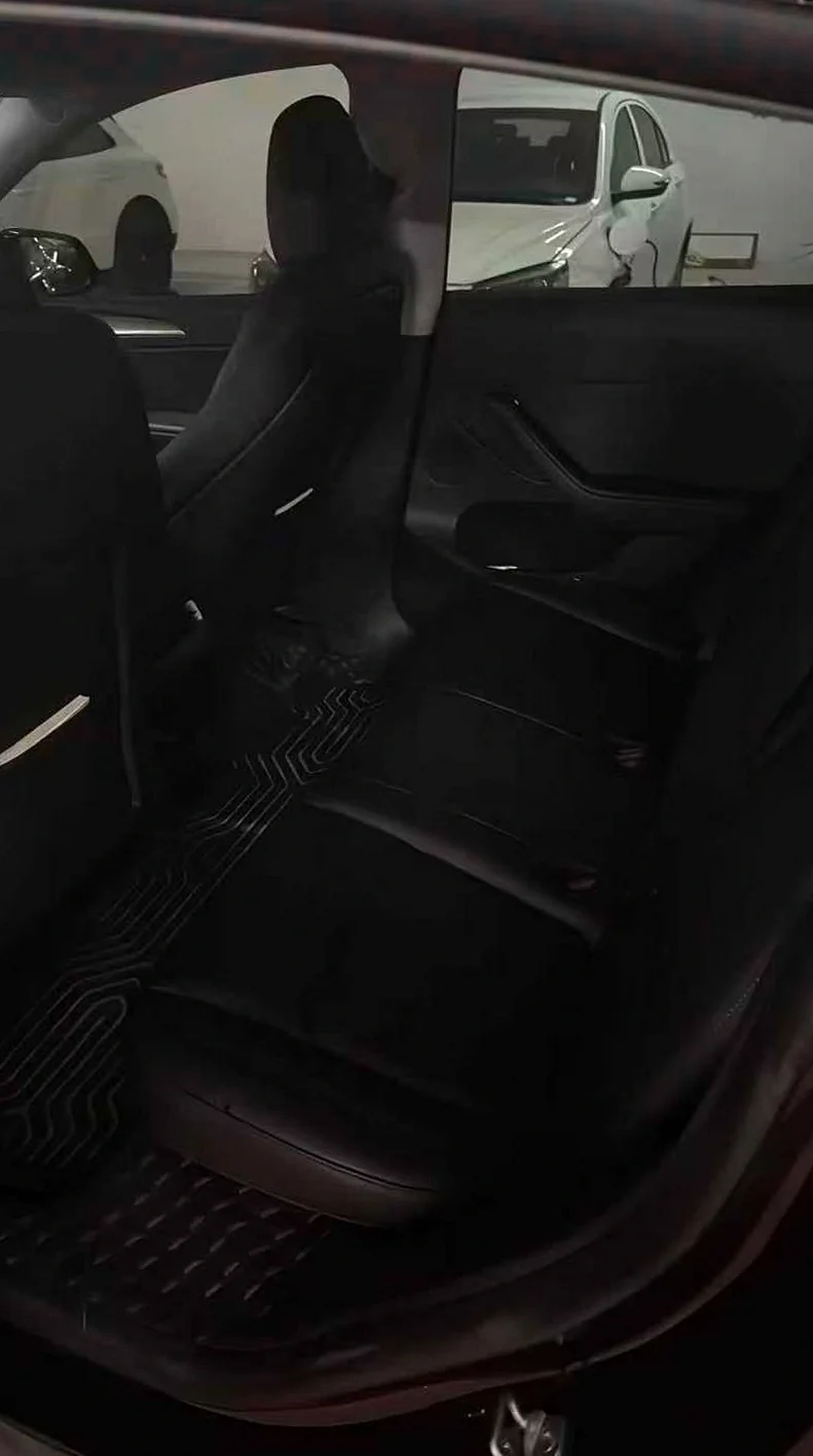 特斯拉MODEL 正面外观三