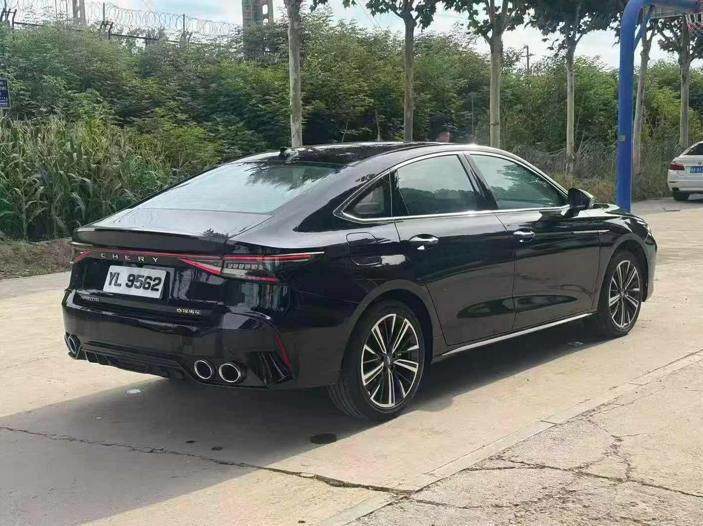 奇瑞瑞虎 后面外观三