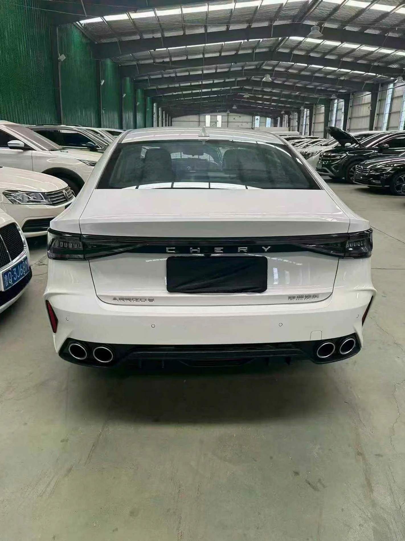 奇瑞艾瑞泽 内饰后排