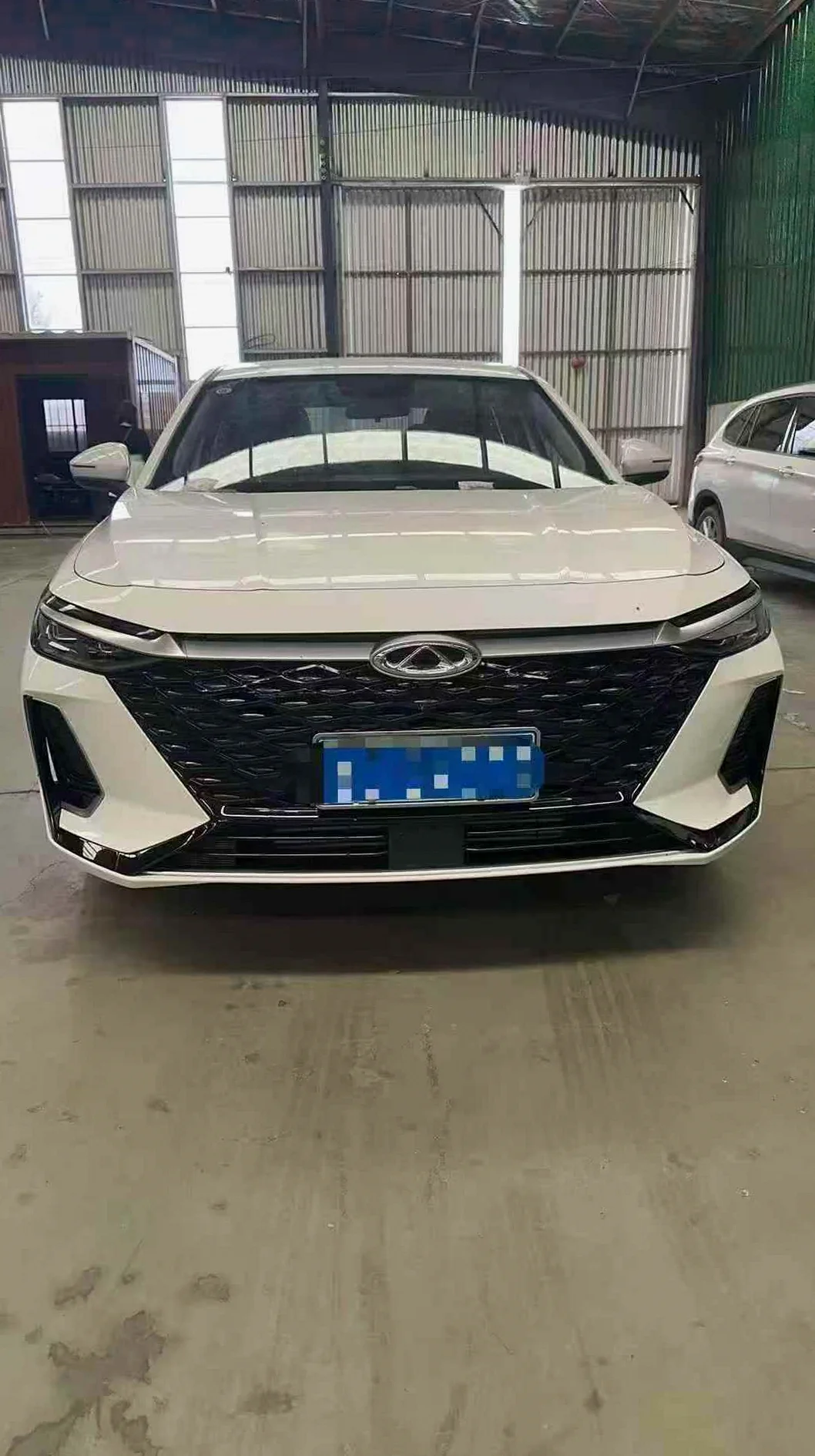 奇瑞艾瑞泽 正面外观二
