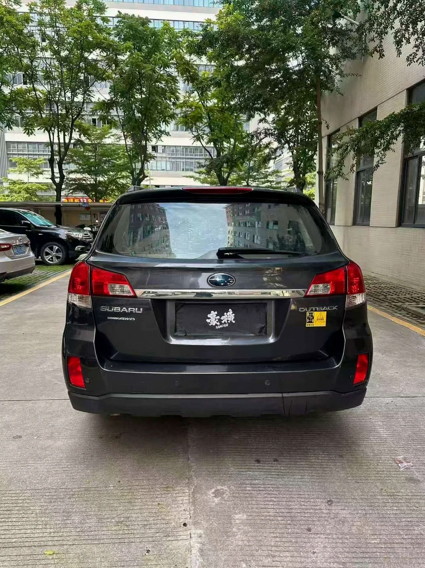斯巴鲁傲虎 后面外观二