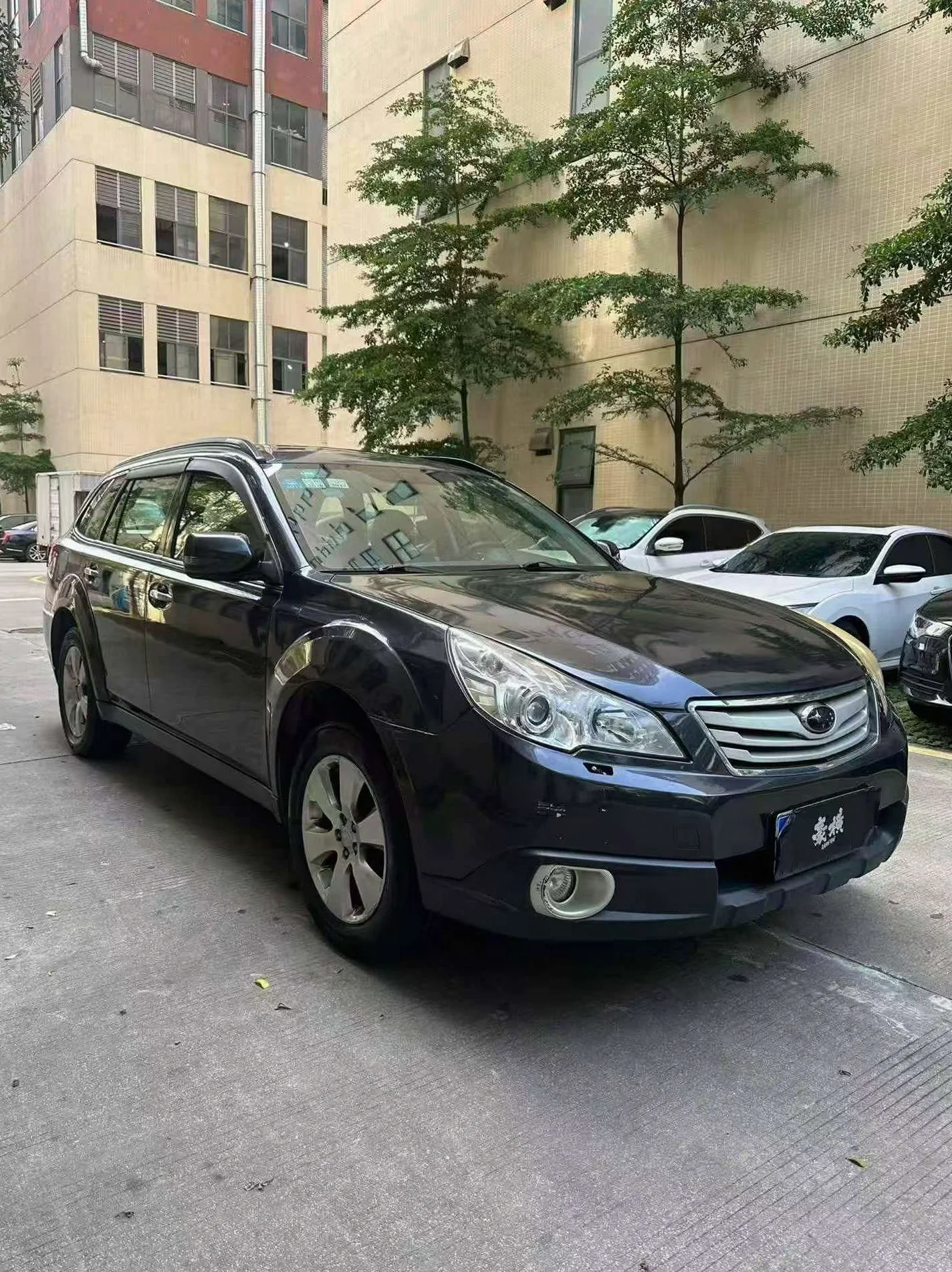 斯巴鲁傲虎 正面外观二