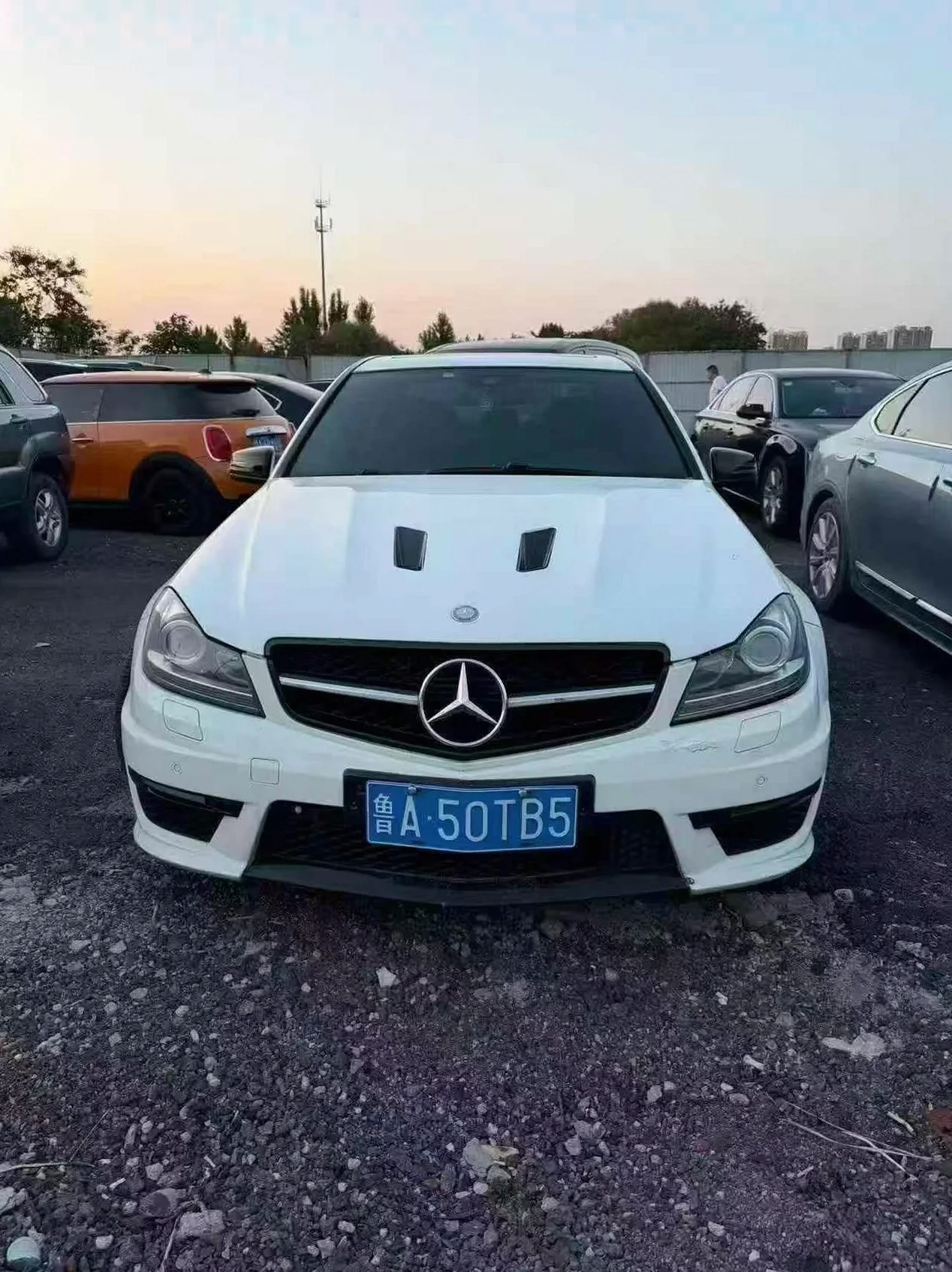 奔驰AMG 正面外观二