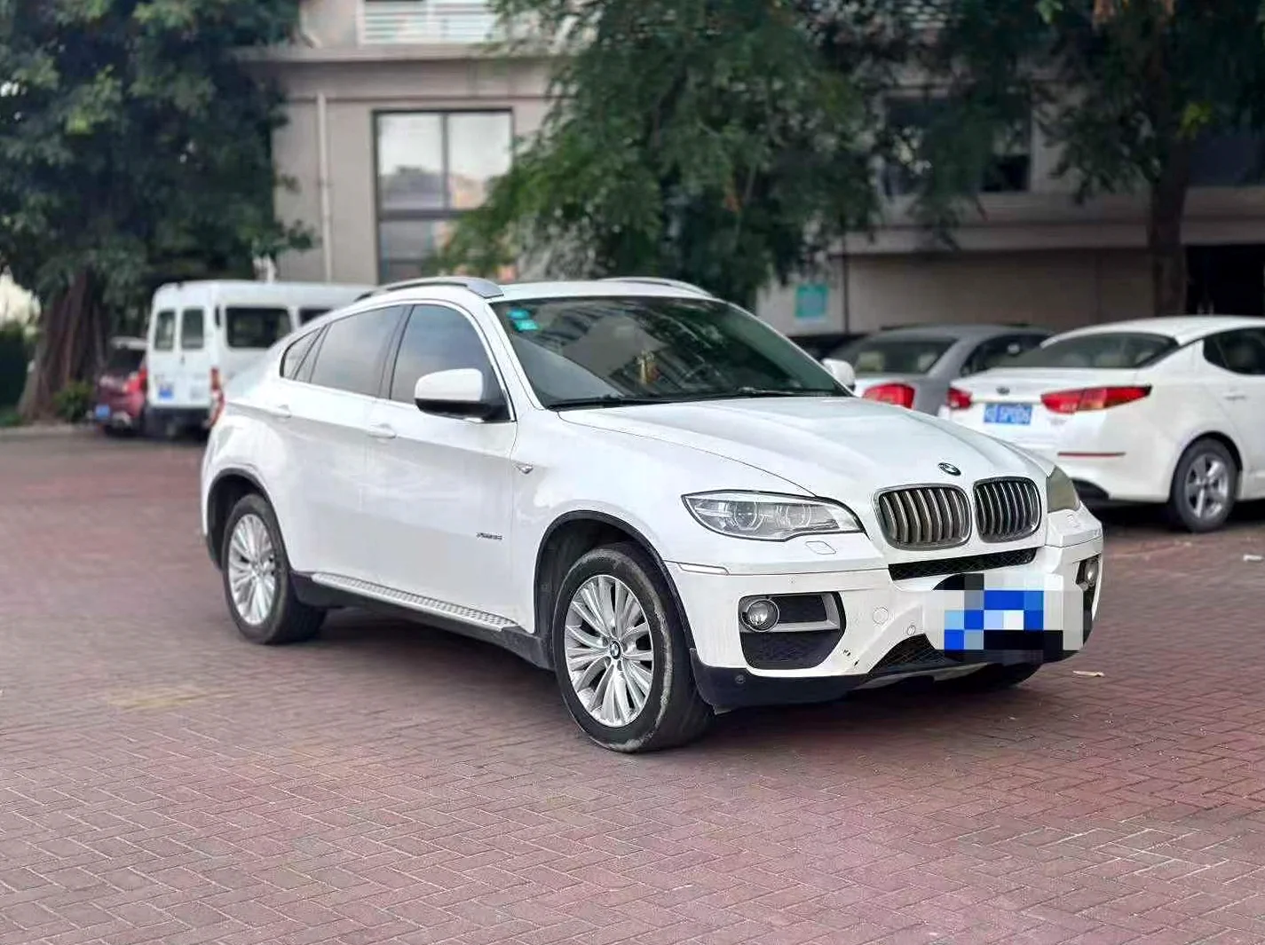 14年宝马X6 3.0T四驱顶配