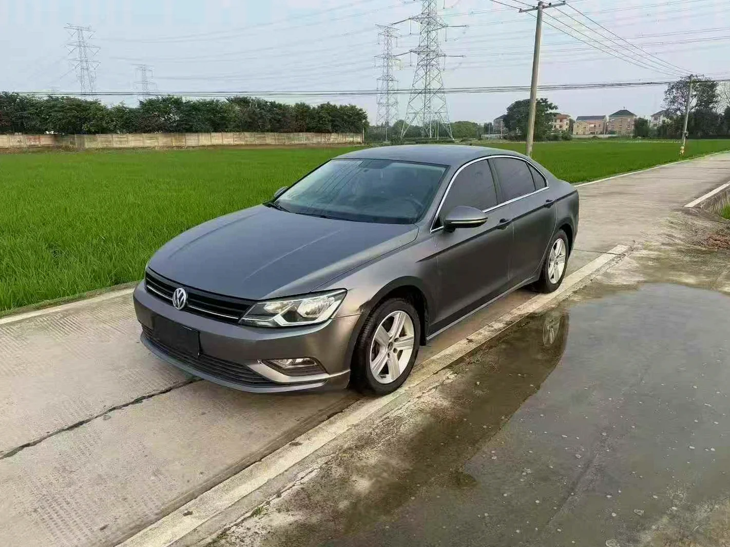大众凌渡 正面外观三
